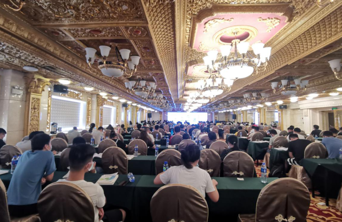 解密PoE技術(shù)及應(yīng)用，優(yōu)特普CTO聶懷軍廣東省安協(xié)繼續(xù)教育培訓(xùn)現(xiàn)場授課